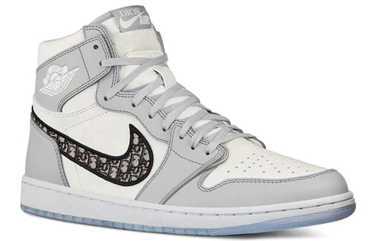 CN8607 002 Air Jordan 1 Dior