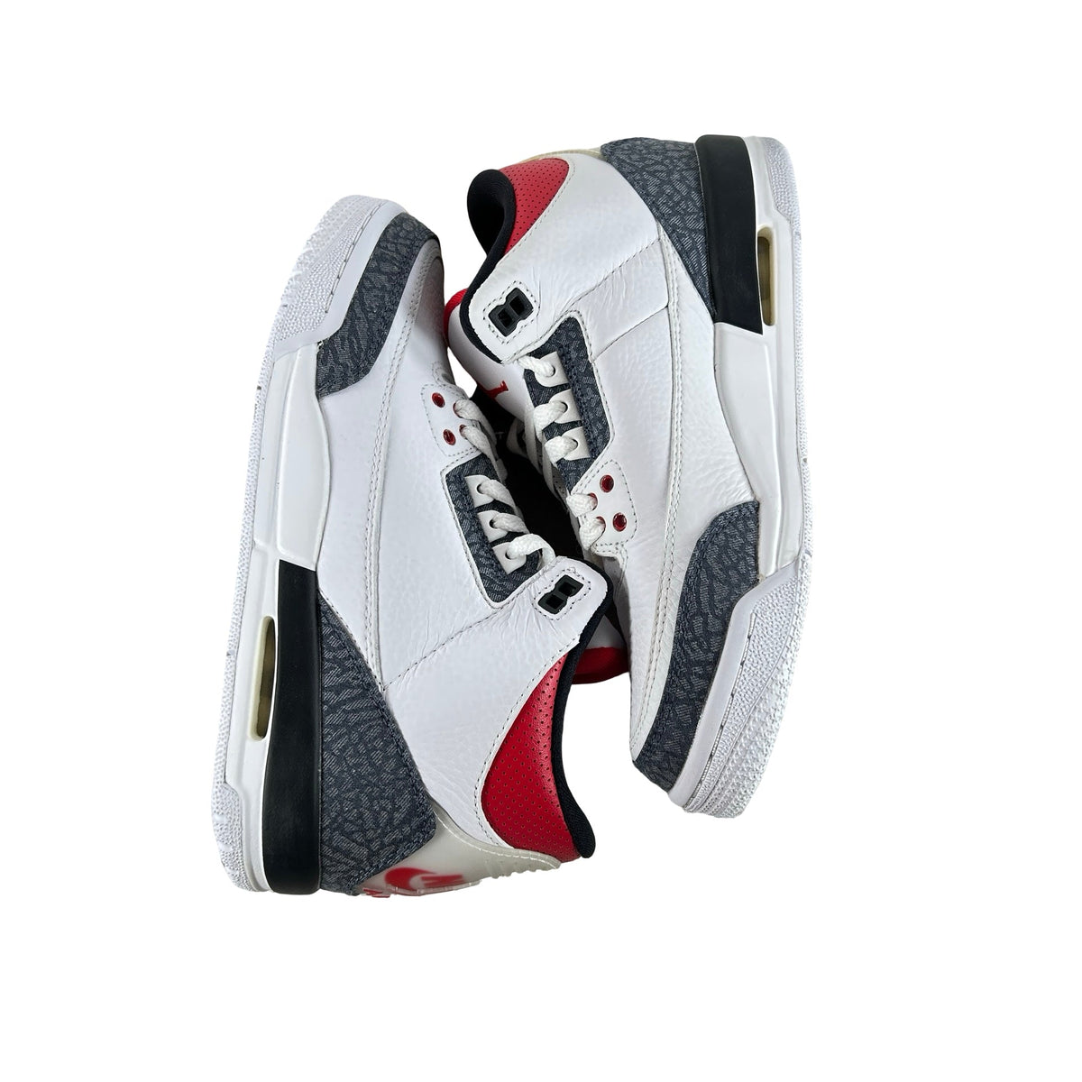 CZ6634 100 Jordan 3 Retro SE Fire Red Denim (GS) - 7 Y (Yellowing Tab)
