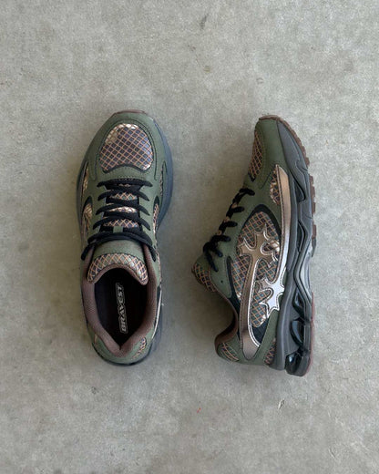 Bravest Studios Kross Kountry Runner Camo
