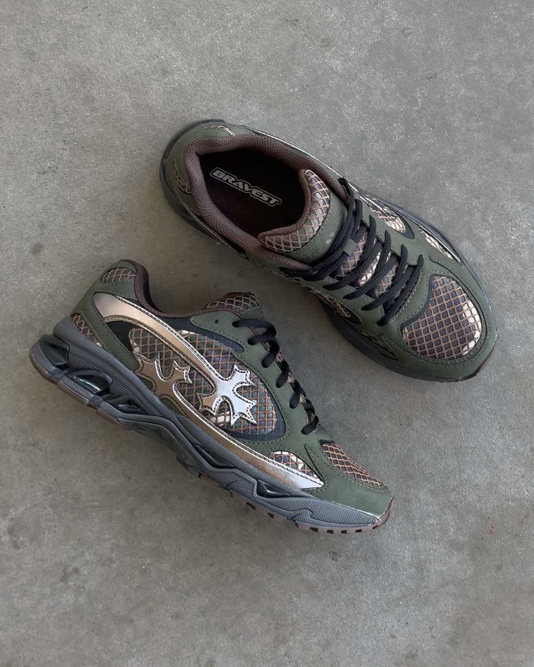 Bravest Studios Kross Kountry Runner Camo