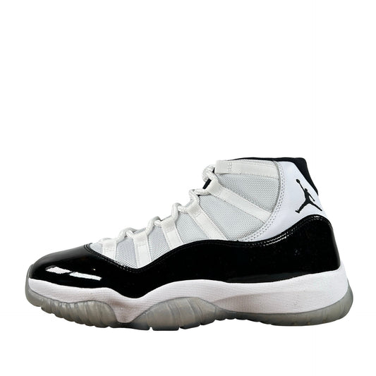 378037 100 Jordan 11 Concord - 8.5 M (Yellowing)